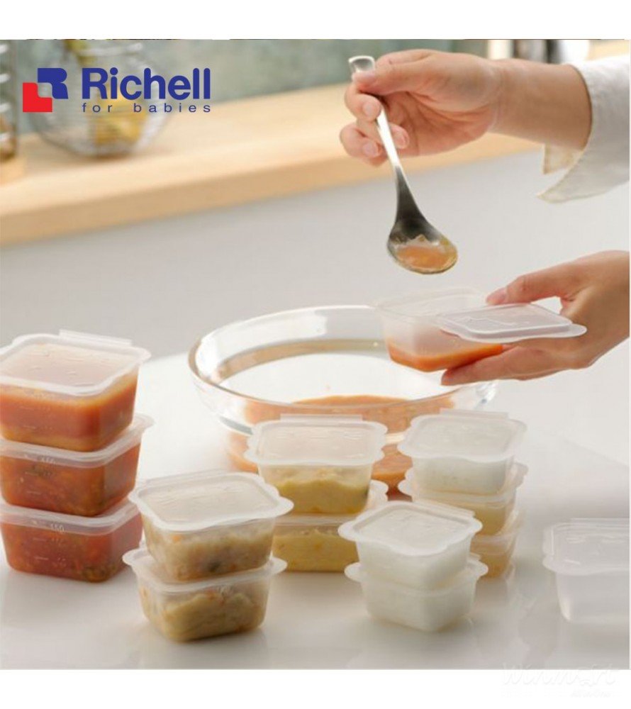 8 hộp chia thức ăn 100ml Richell thiết kế tiện dụng