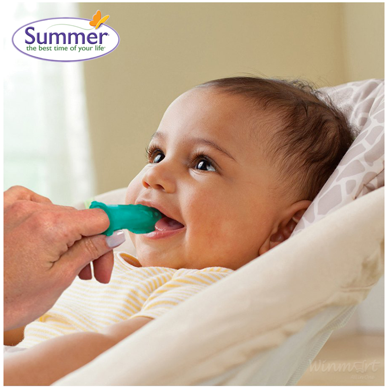 Bộ chăm sóc răng miệng 3 giai đoạn cho bé thiết kế nhỏ gọn phù hợp cho bé