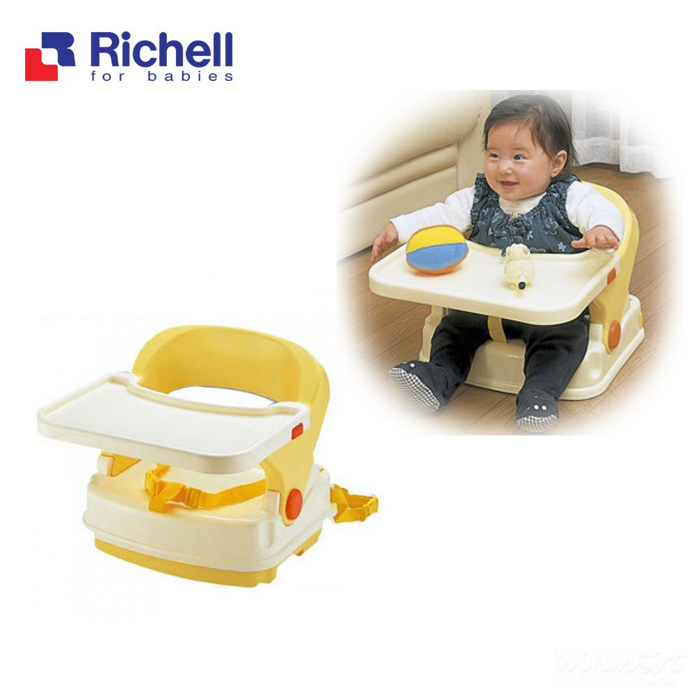 Ghế ăn điều chỉnh được độ cao cho bé Richell tiện lợi cho bé