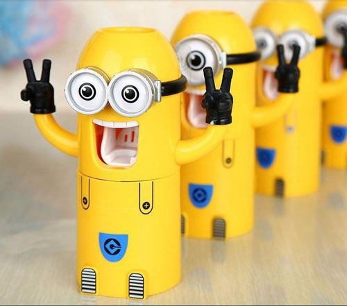 Hộp nhả kem đánh răng Minion nghộ nghĩnh chất liệu cao cấp